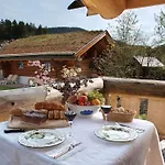 فندق Lamm Mitteltal بيرسبرون
