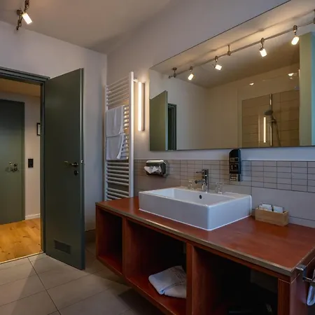 Lamm Mitteltal Szálloda