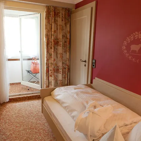 Lamm Mitteltal 호텔 바이에르스브론