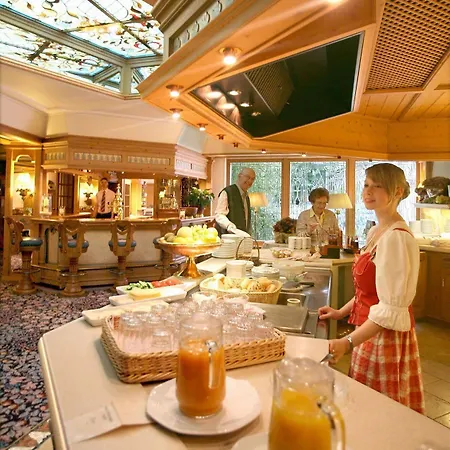 Lamm Mitteltal 4* バイアースブロン